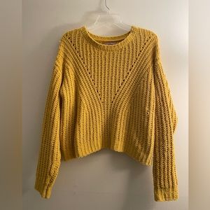 Love Tree Women’s Sweater Knit Yellow Soft Longsleeve Crewneck Fuzzy Cropped